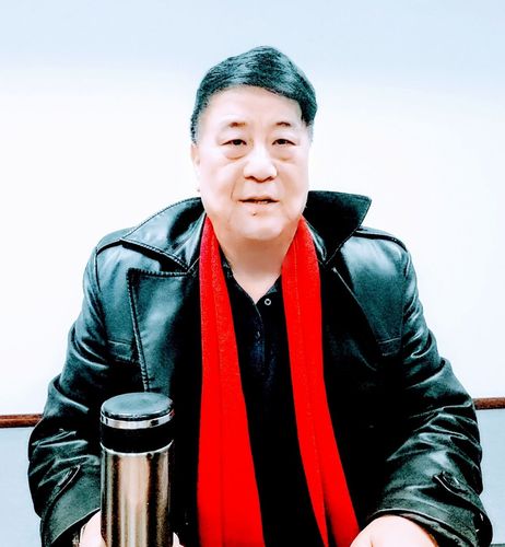 1.13中央電視臺(tái)夕陽(yáng)紅攝制組來(lái)鹽拍攝軍歌嘹亮藝術(shù)團(tuán)專題片!